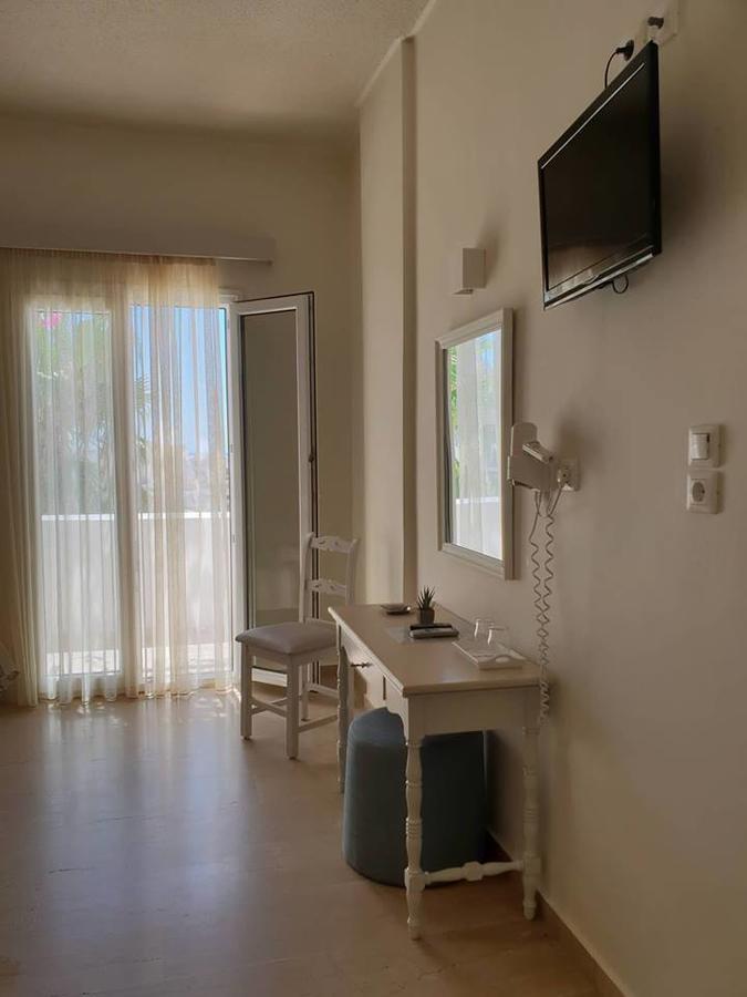Alkyon Otel Kamári